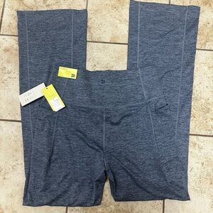 All In Motion flare leggings